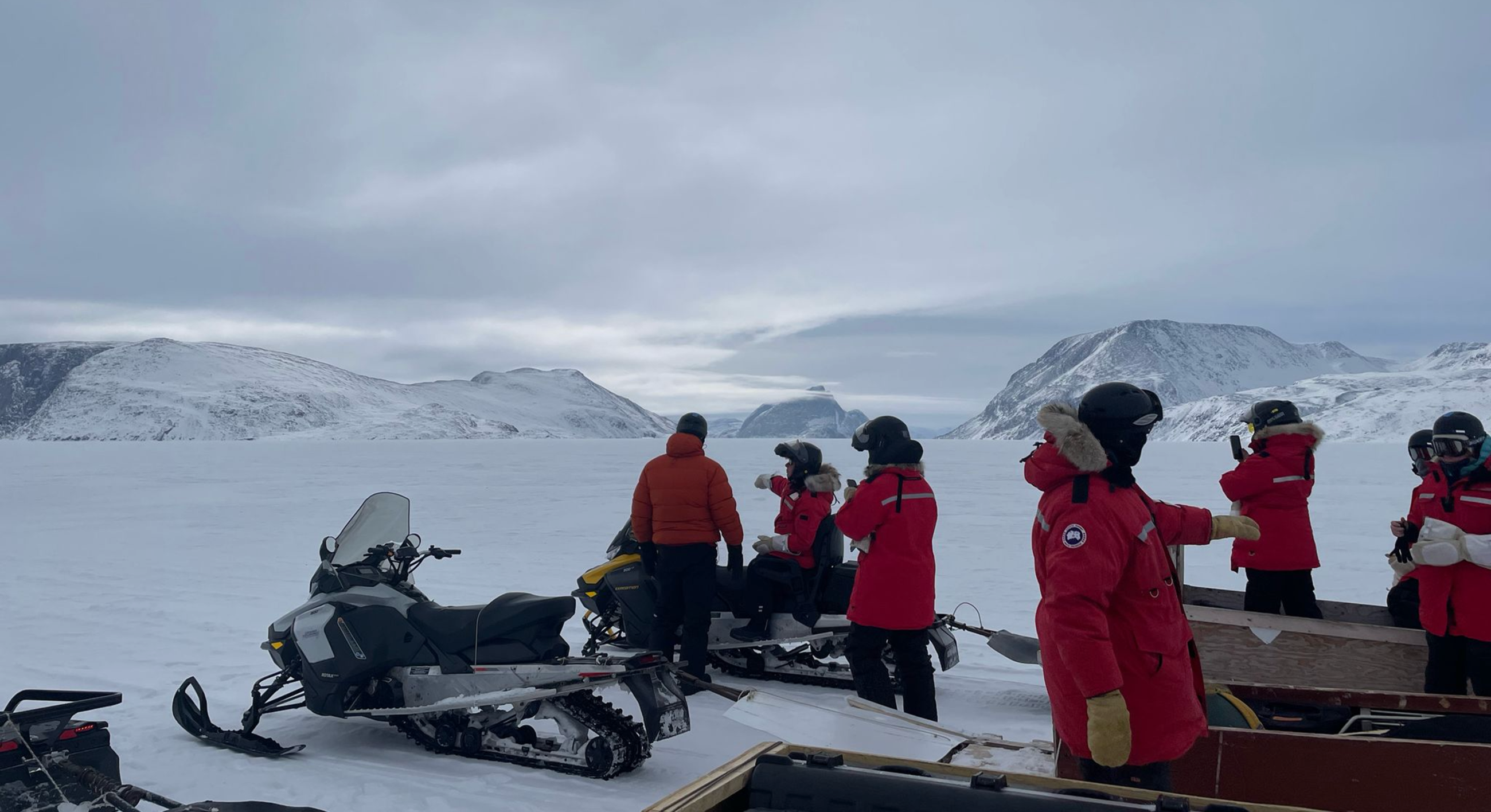 Work on fastice in Qikiqtarjuaq